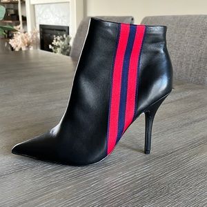 Steve Madden Black leather ankle booties